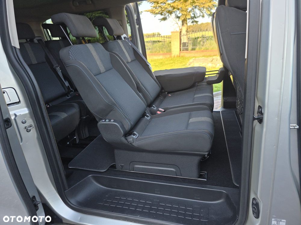 Peugeot Traveller L3 2.0 EAT8 Business VIP - 30