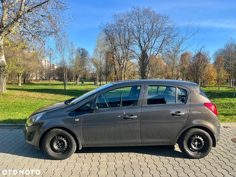 Opel Corsa 1.2 16V Edition / Active - 3