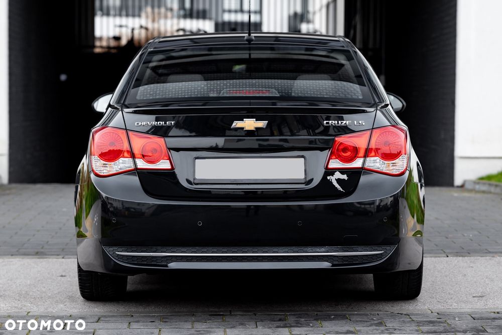 Chevrolet Cruze 1.8 LT - 11