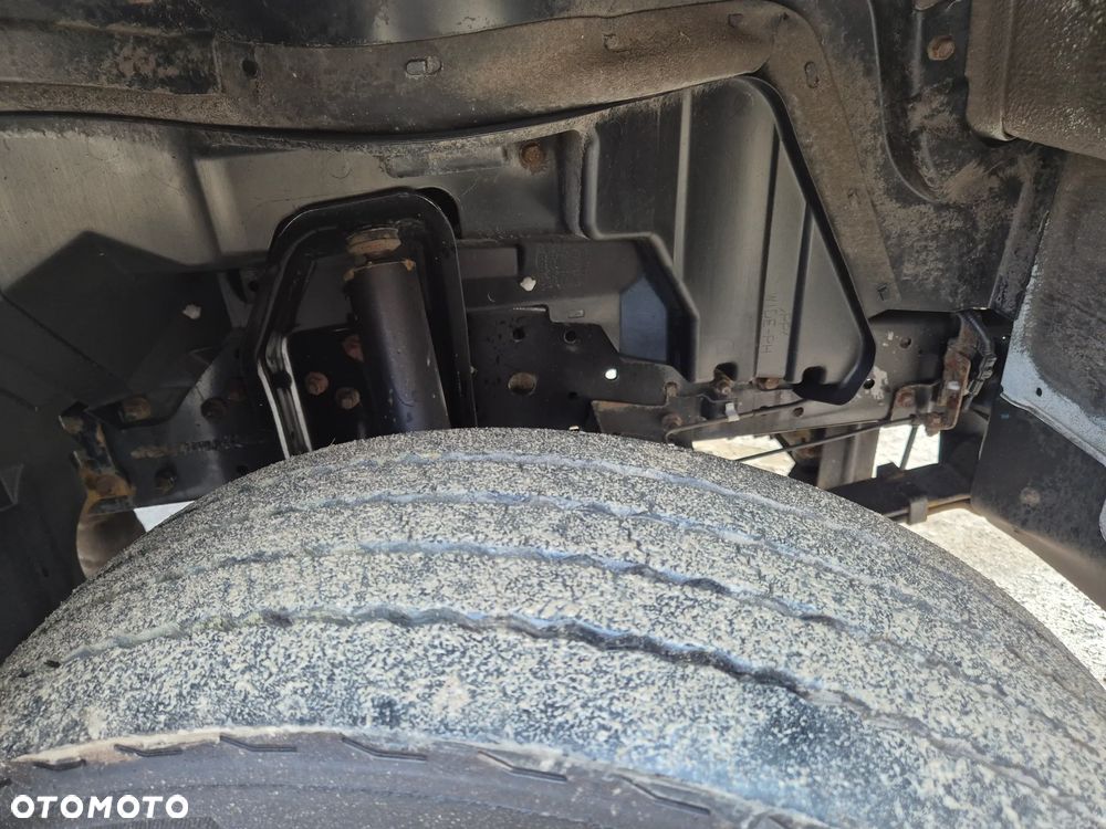 Mitsubishi CANTER 75C18 DMC 7499KG KONTENER 6.20 DŁ WINDA SPROWADZONY - 17