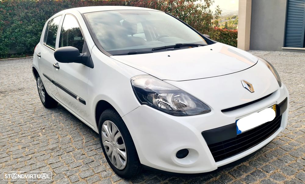 Renault Clio 1.5 dCi Dynamique 98g - 1