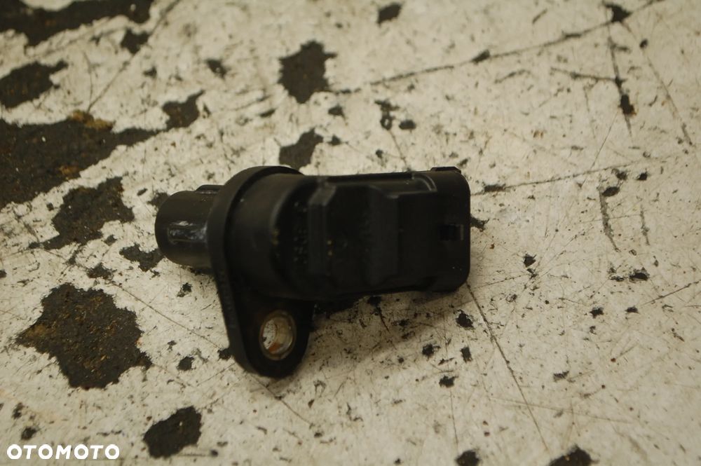 CZUJNIK WAŁKA ROZRZĄDU 0281002634 IVECO DAILY III 2.3 JTD - 2