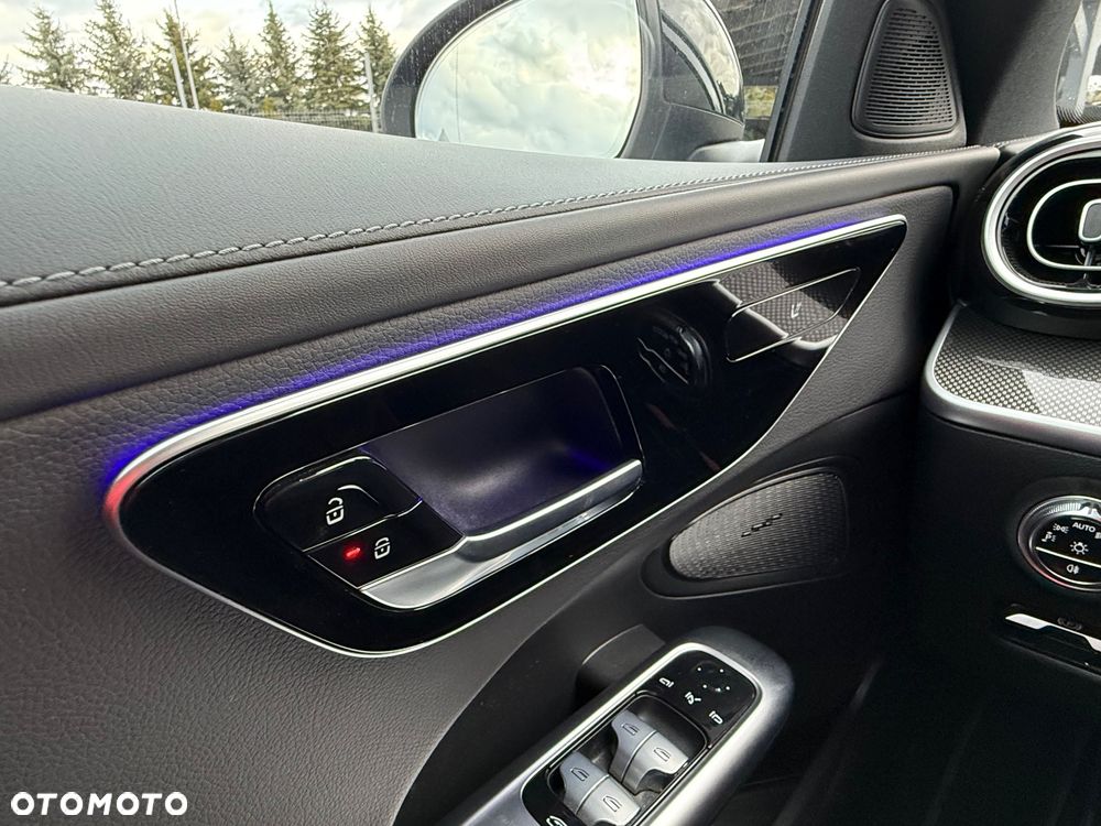 Mercedes-Benz Klasa C 220 d 9G-TRONIC AMG Line - 28