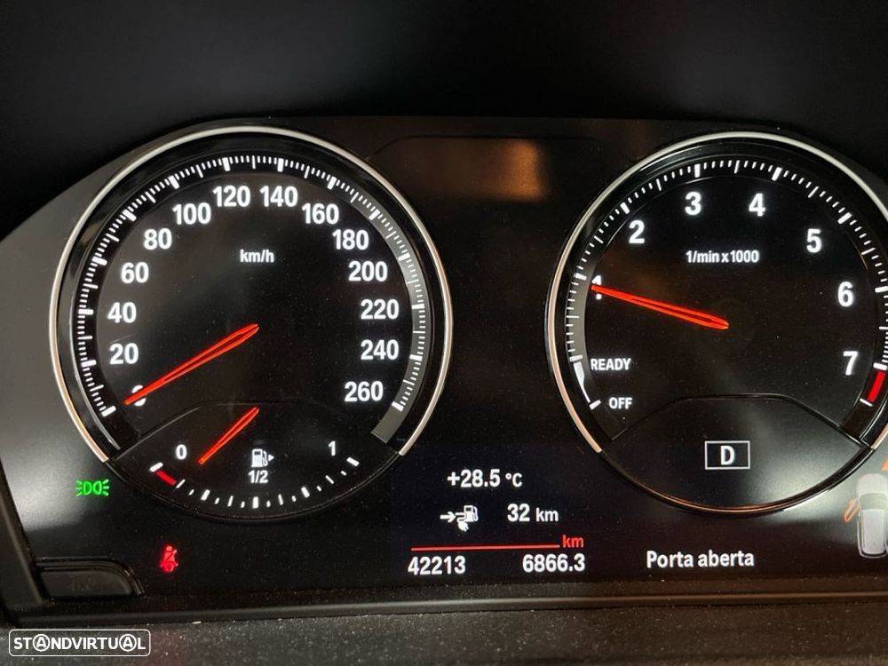 BMW X1 25 e xDrive Line Sport - 3