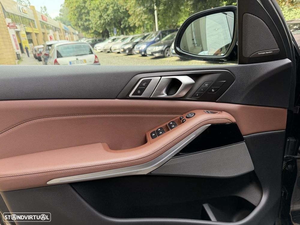 BMW X5 30 d xDrive Pack M - 17
