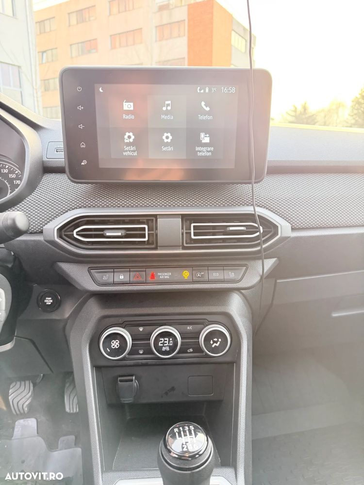 Dacia Logan TCe 90 MT6 Prestige+ - 10