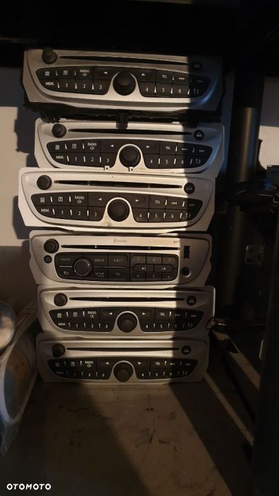 RENAULT MEGANE III SCENIC RADIO 281151461R  281159389R  281155040R   11R - 1