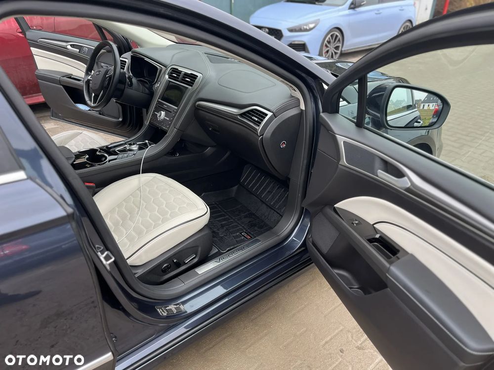 Ford Mondeo 2.0 EcoBlue VIGNALE - 4