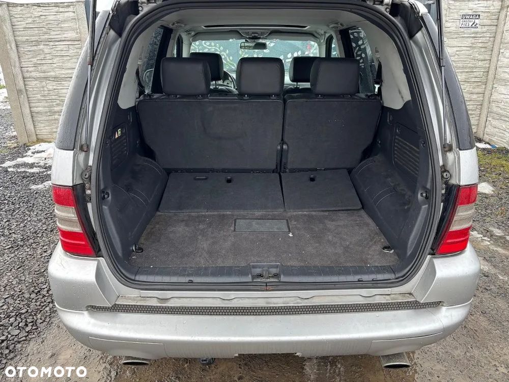 Mercedes-Benz ML 55 AMG - 17