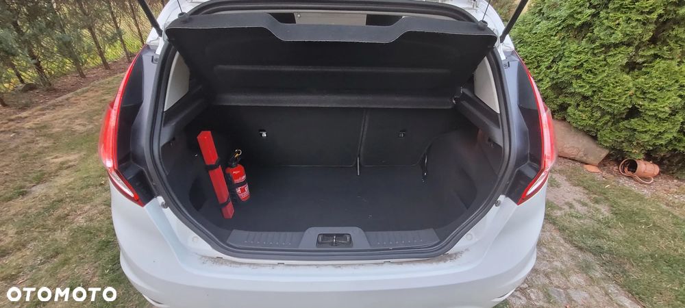 Ford Fiesta 1.25 Trend EU6 - 8