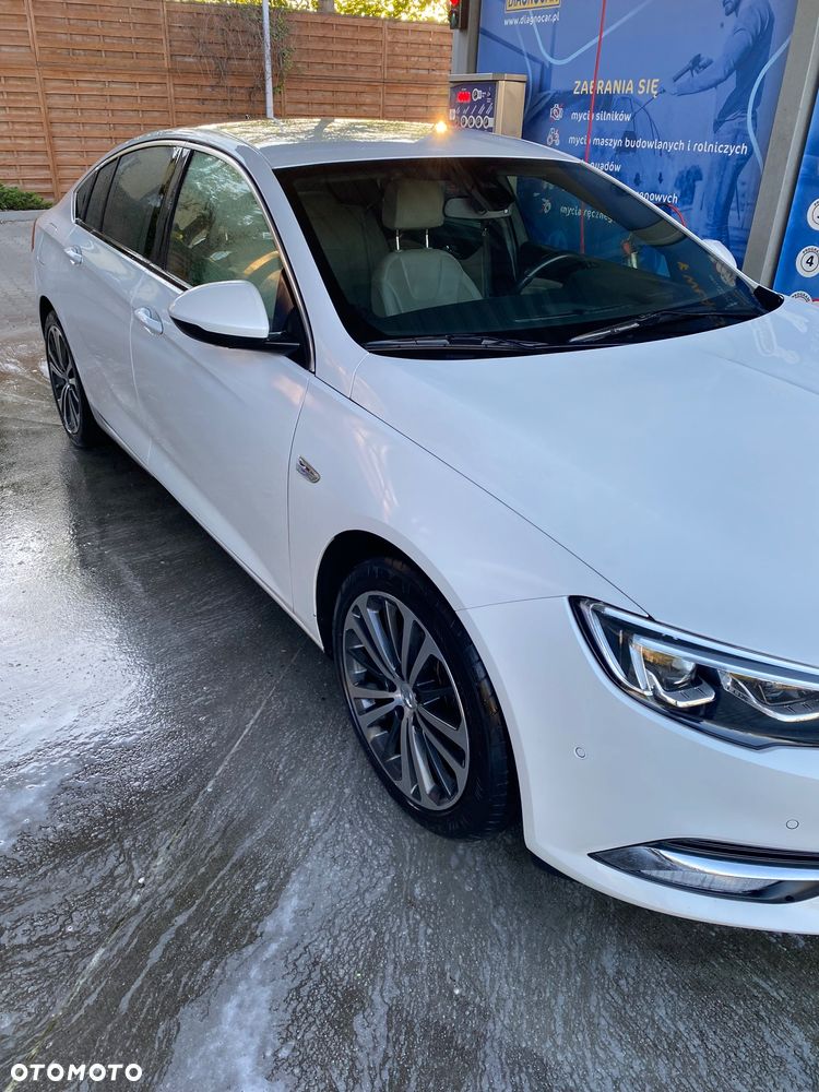 Opel Insignia 1.5 T GPF Elite S&S - 26