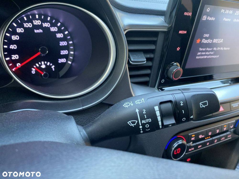 Kia Ceed 1.5 T-GDI M - 22