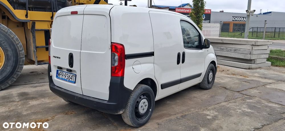 Fiat Fiorino 2015 photo 4