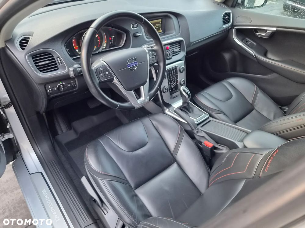 Volvo V40 T4 Ocean Race - 11
