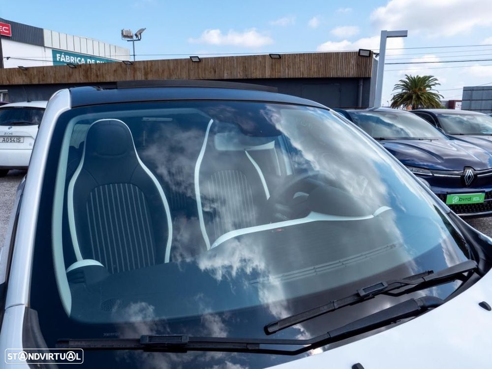 Renault Twingo E-Tech. 22 Techno - 8