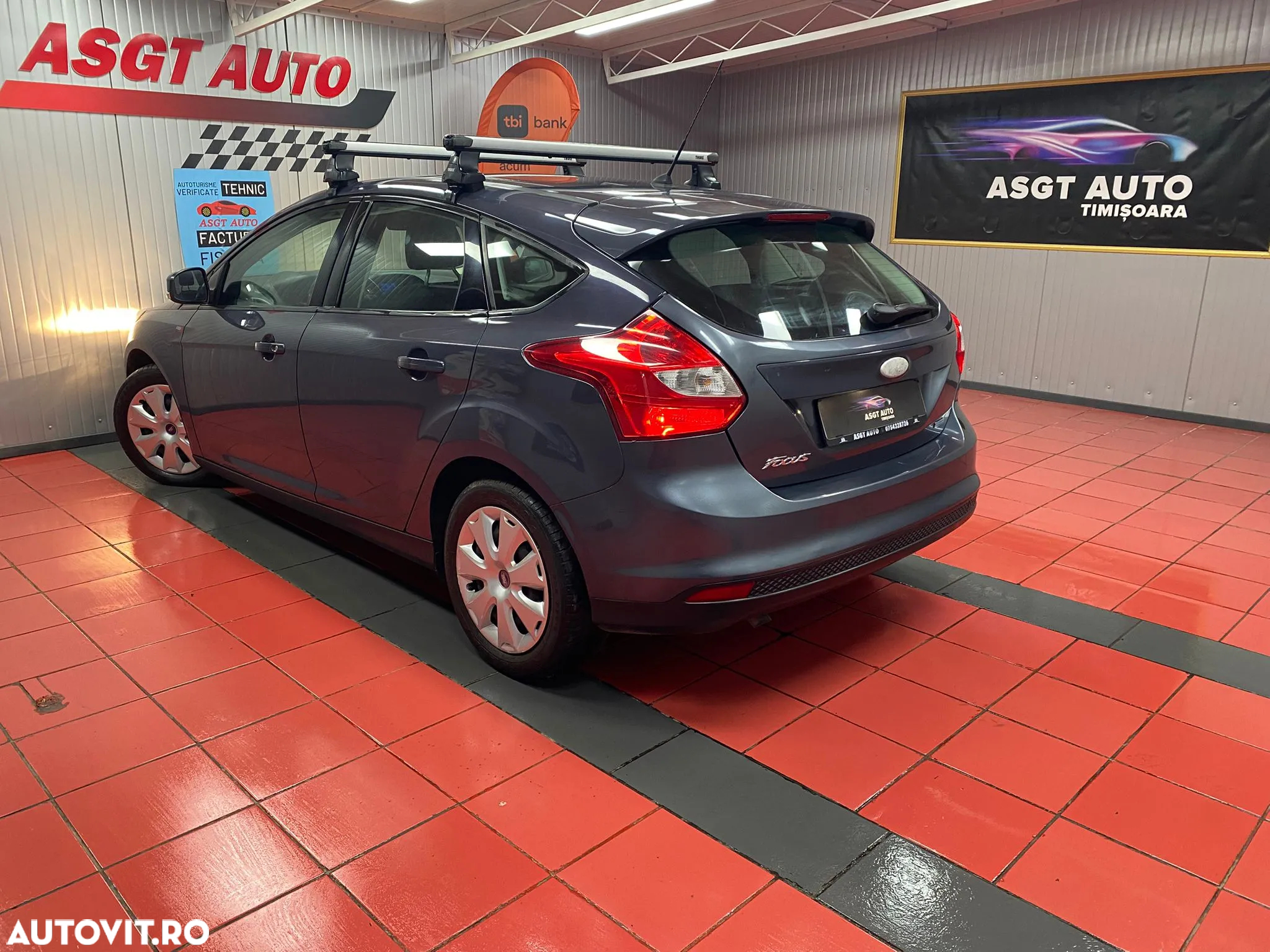 Ford Focus - 5