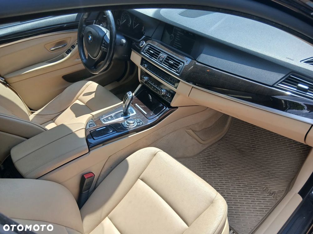 BMW Seria 5 - 29