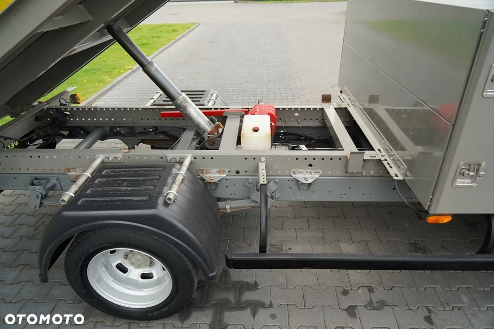 Iveco DAILY 35-120 / WYWROTKA TYLNOZSYPOWA / BLIŹNIAK / MANUAL  / SPROWADZONY - 20
