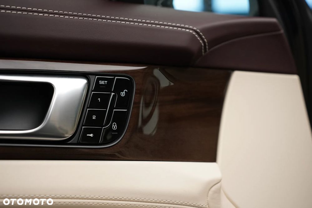 Porsche Panamera 4S Diesel - 15