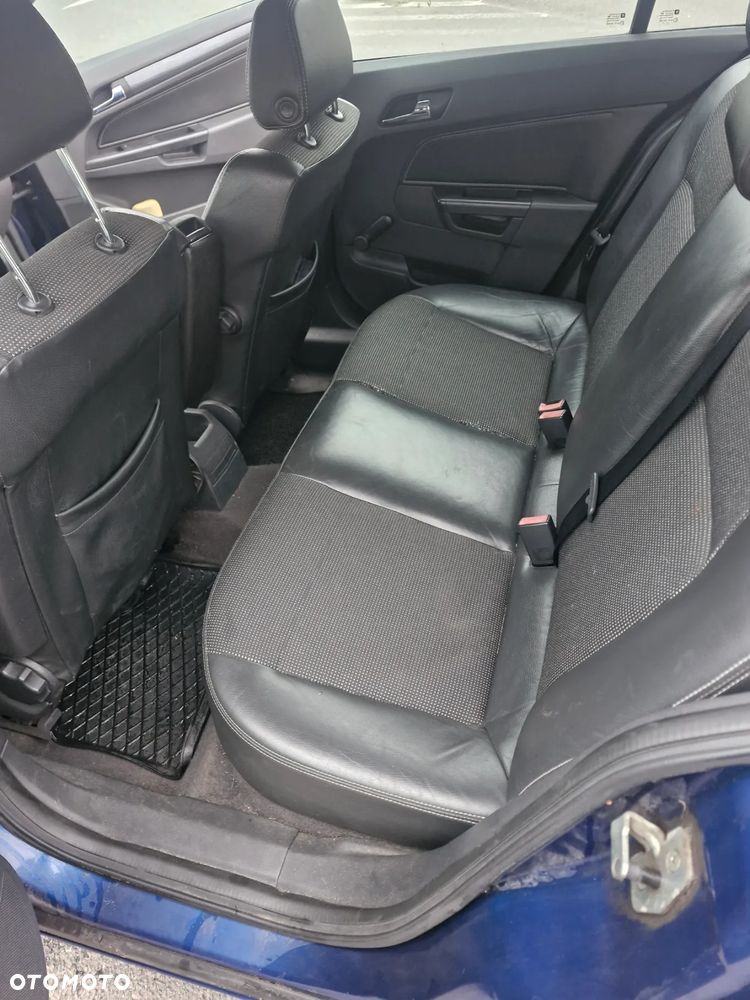 Opel Astra 1.8 Cosmo - 14