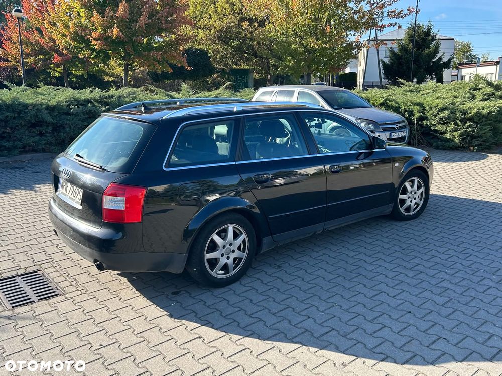 Audi A4 Avant - 8