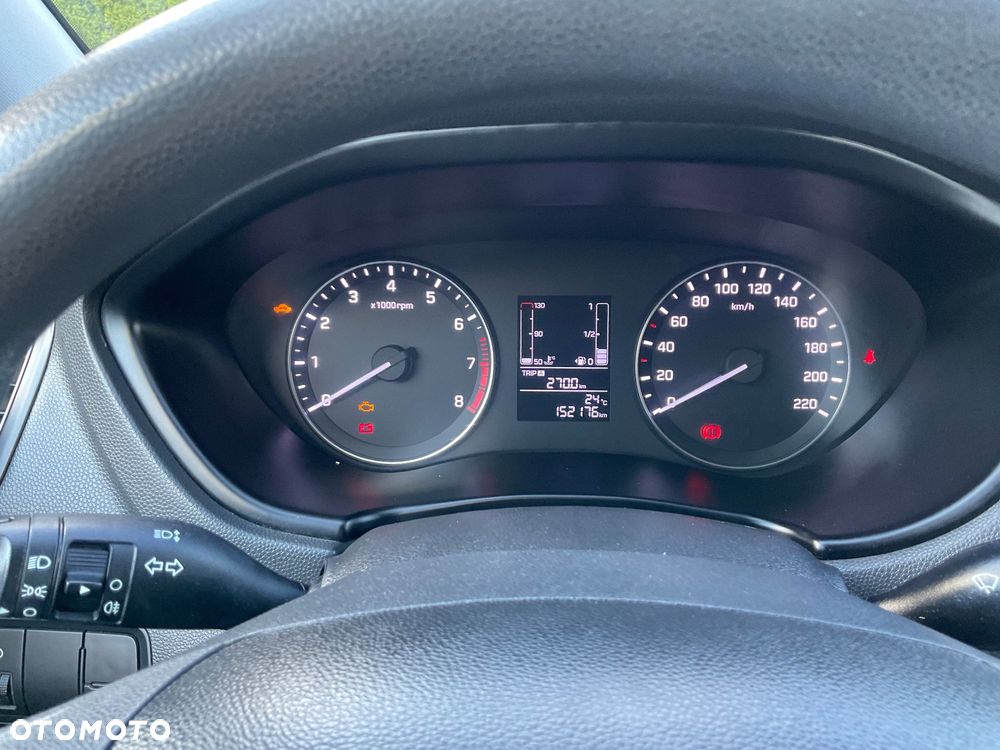 Hyundai i20 - 15