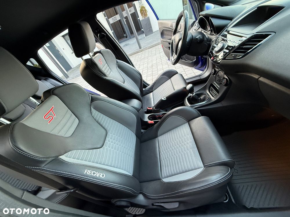 Ford Fiesta ST - 21