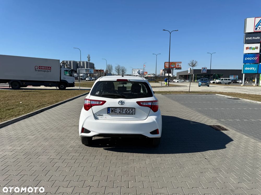 Toyota Yaris 1.5 Active - 6