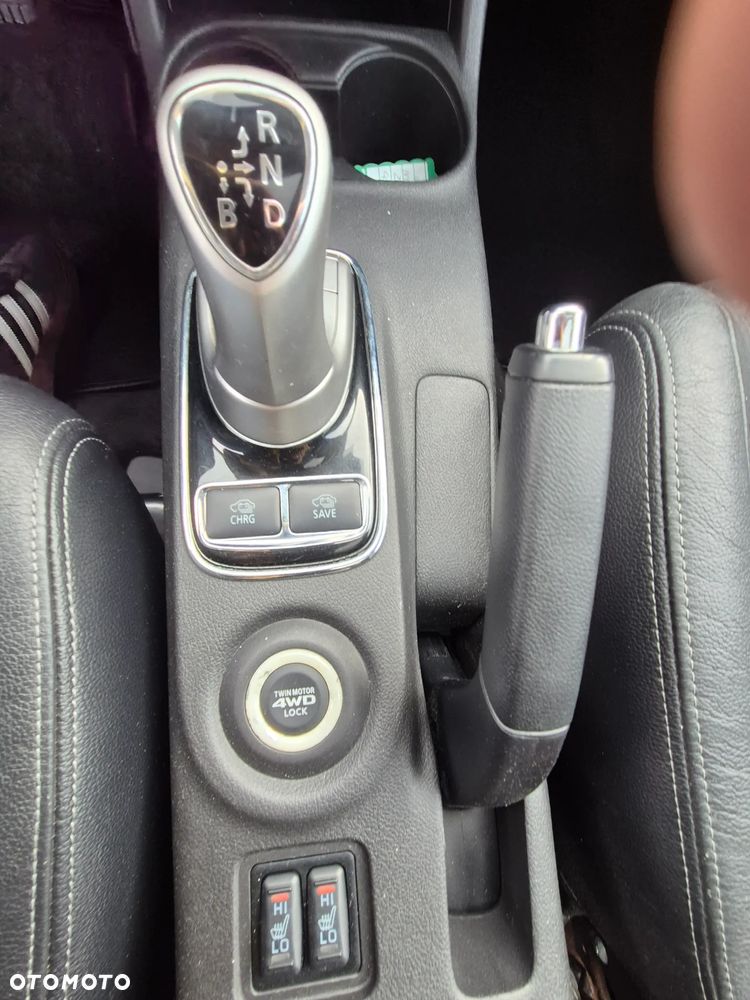 Mitsubishi Outlander - 38