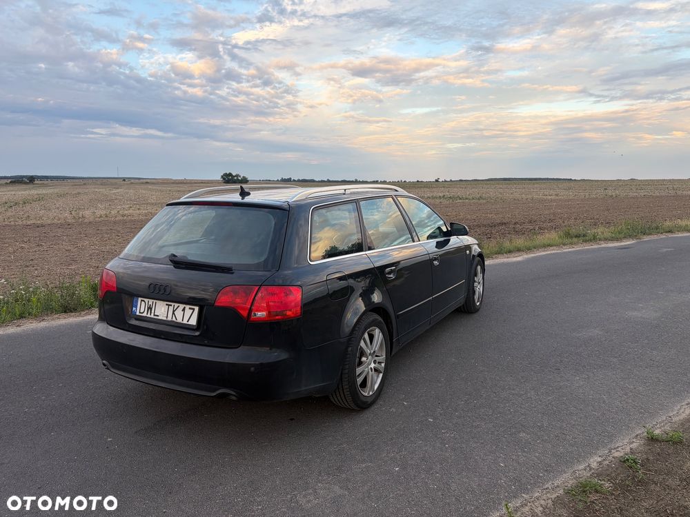 Audi A4 Avant 2.0 TDI DPF - 9