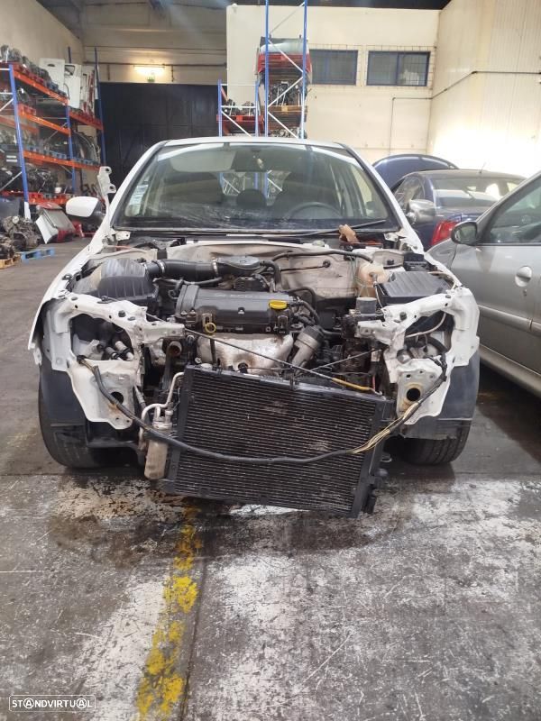 Para Peças Opel Corsa C (X01) - 5