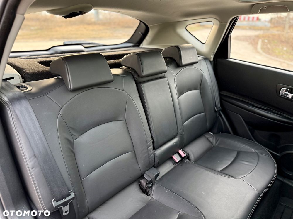 Nissan Qashqai 2.0 CVT tekna - 23