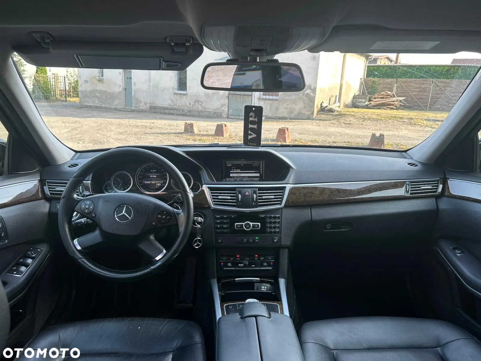 Mercedes-Benz Klasa E - 8