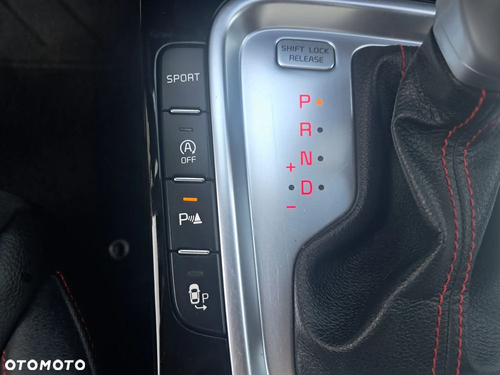 Kia ProCeed 1.6 T-GDI DCT7 OPF GT - 32