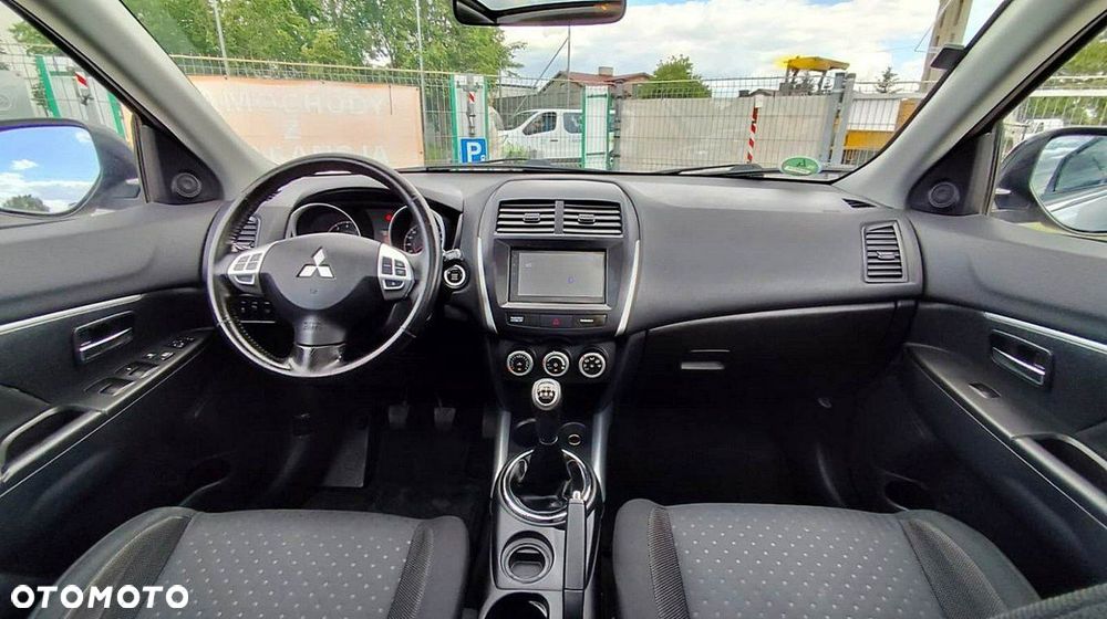 Mitsubishi ASX - 16