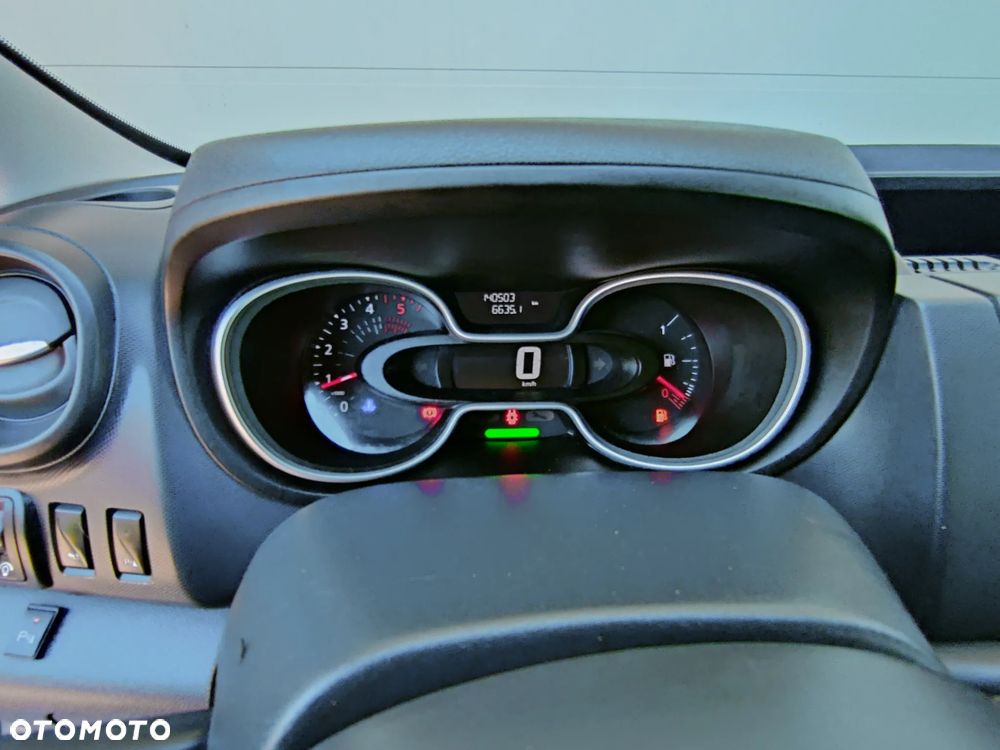 Renault Trafic 2.0 dCi 145kM L2H1 brygadówka - 15