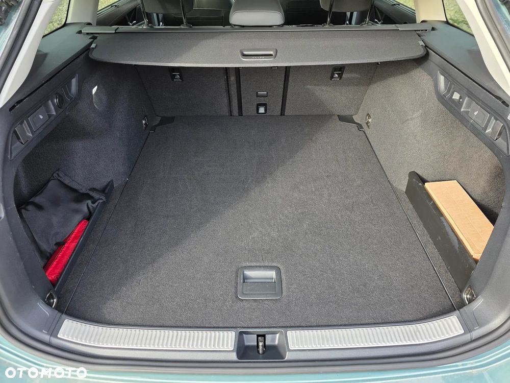 Volkswagen Passat 2.0 TDI SCR Business DSG - 16