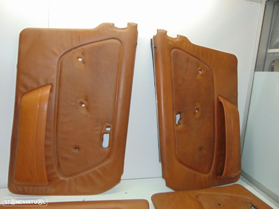 mercedes w 123 quartelas das portas - 6