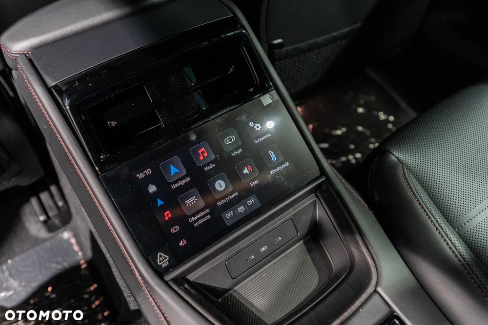 Porsche Panamera - 23
