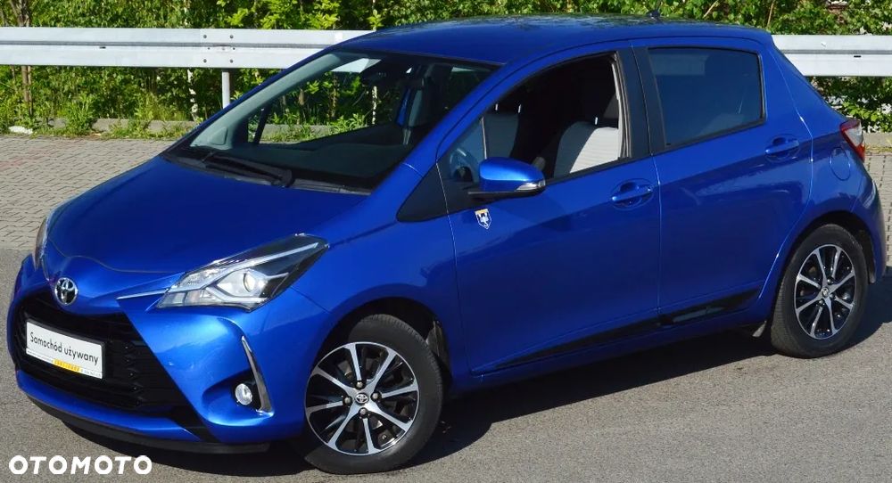 Toyota Yaris - 10