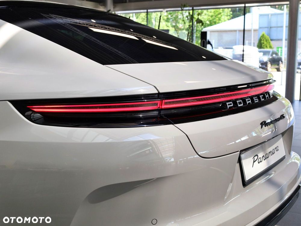 Porsche Panamera - 9