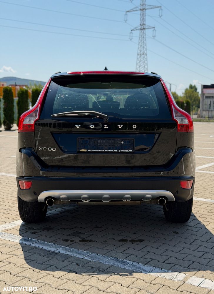 Volvo XC 60 - 4