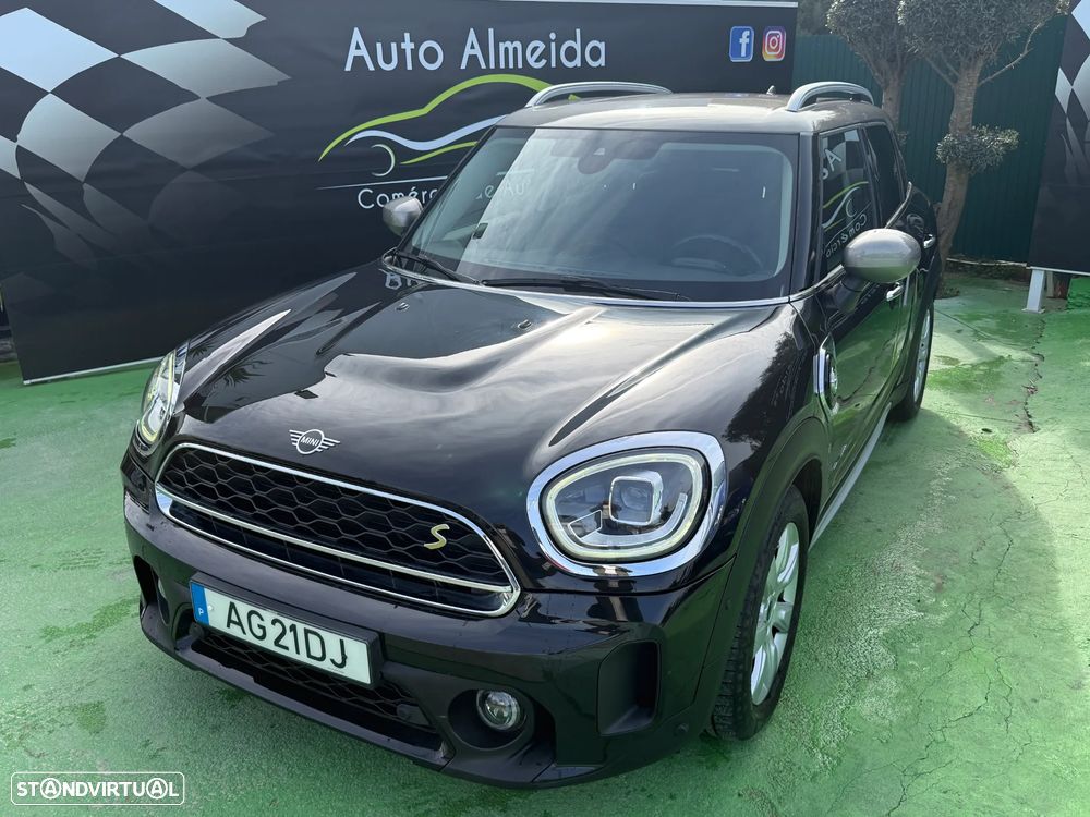 MINI Countryman Cooper SE ALL4 Auto - 1