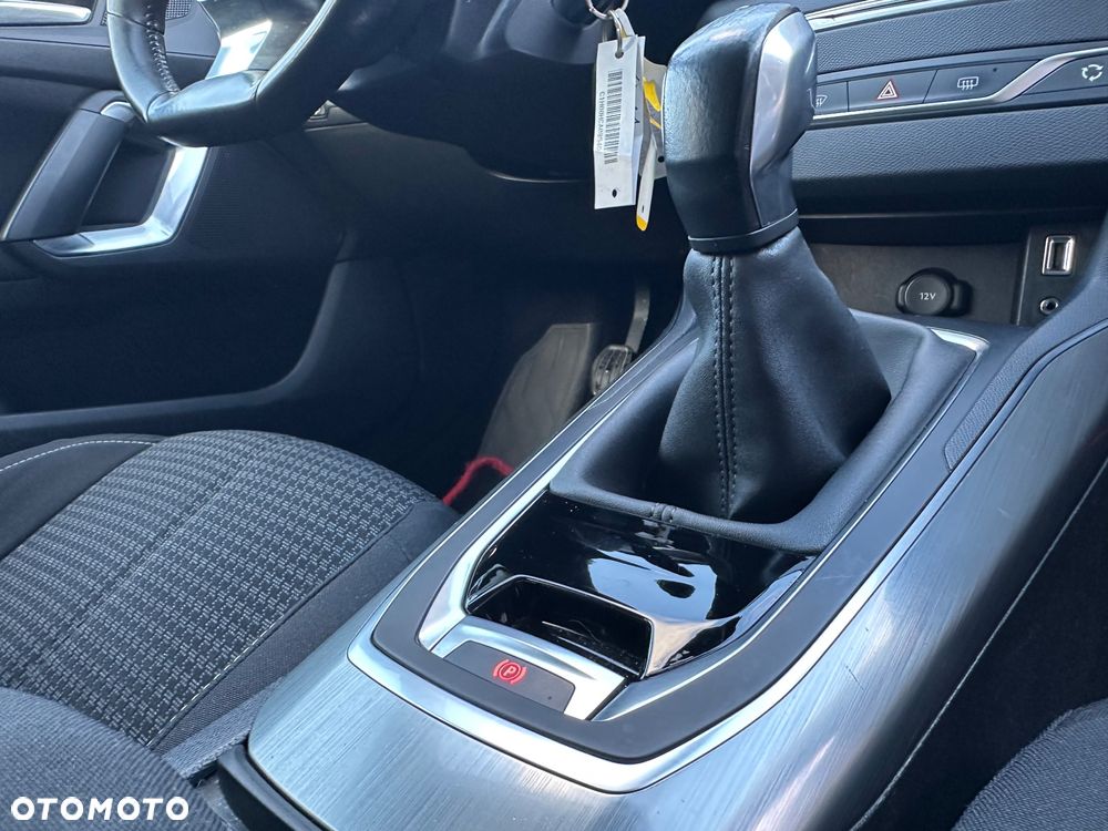 Peugeot 308 PureTech 110 Stop & Start Style - 12