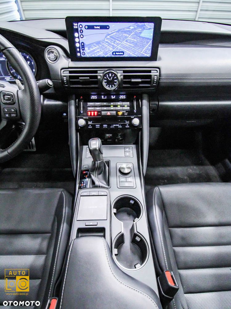 Lexus IS F - 18