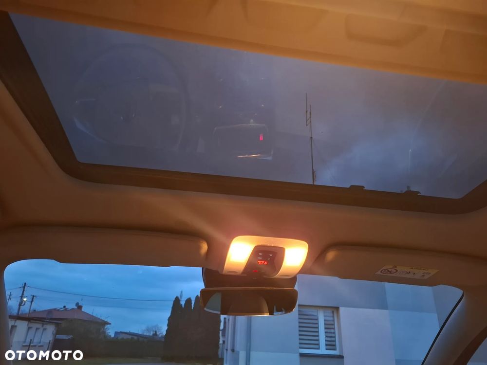 Volvo V60 D6 Twin Engine Geartronic Summum - 11