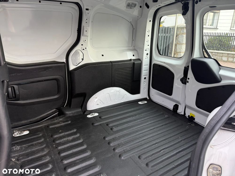 Peugeot PARTNER - 15