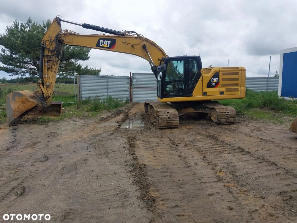 Caterpillar 320 - 1