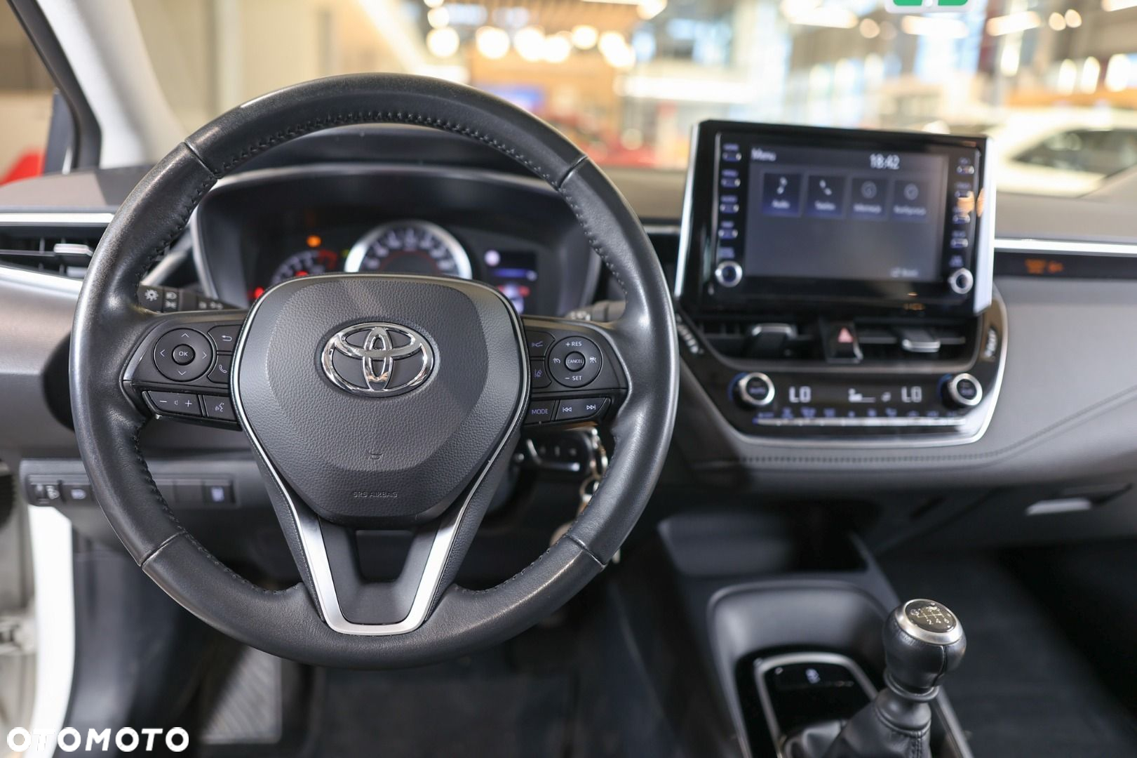 Toyota Corolla - 27