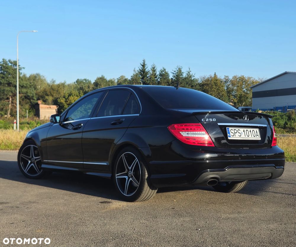 Mercedes-Benz Klasa C 250 CGI Automatik BlueEFFICIENCY SPORT EDITION - 6